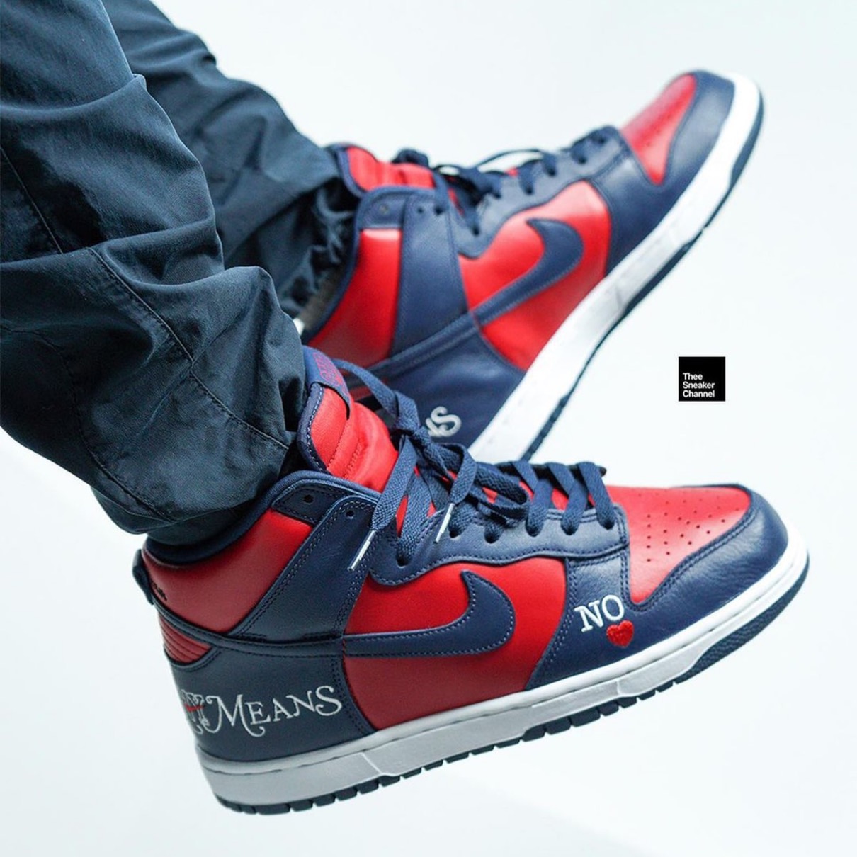 Supreme × Nike SB】Dunk High QS “By Any Means” 全3色が国内3月5日に ...