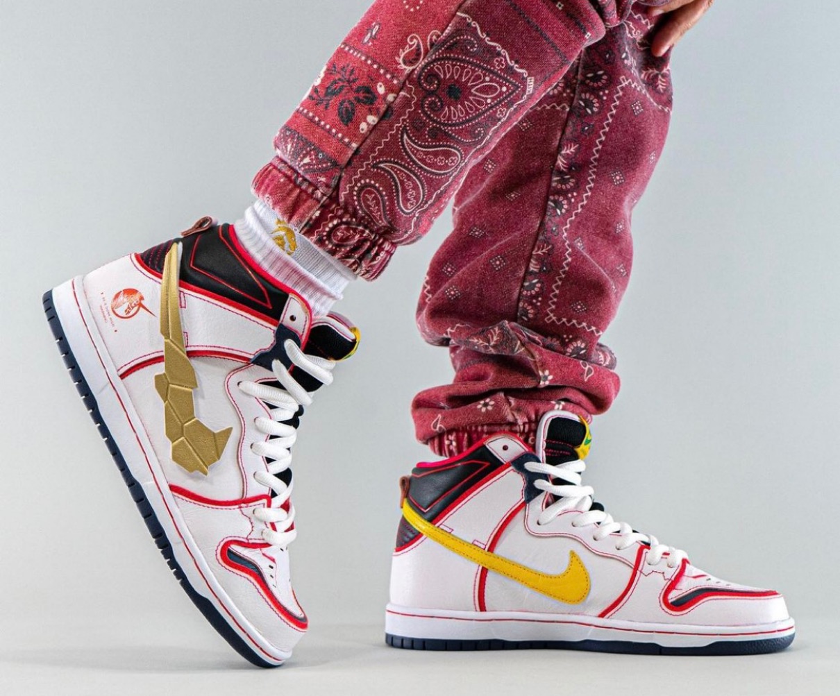 Nike SB × 機動戦士ガンダムUC】Dunk High Pro “Gundam UC” & “Banshee