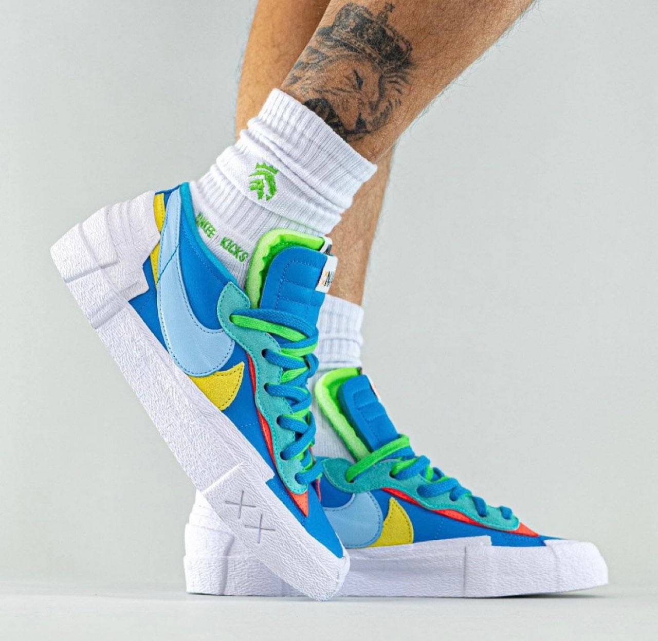 blazerNIKE BLAZER LOW / SACAI / KAWS