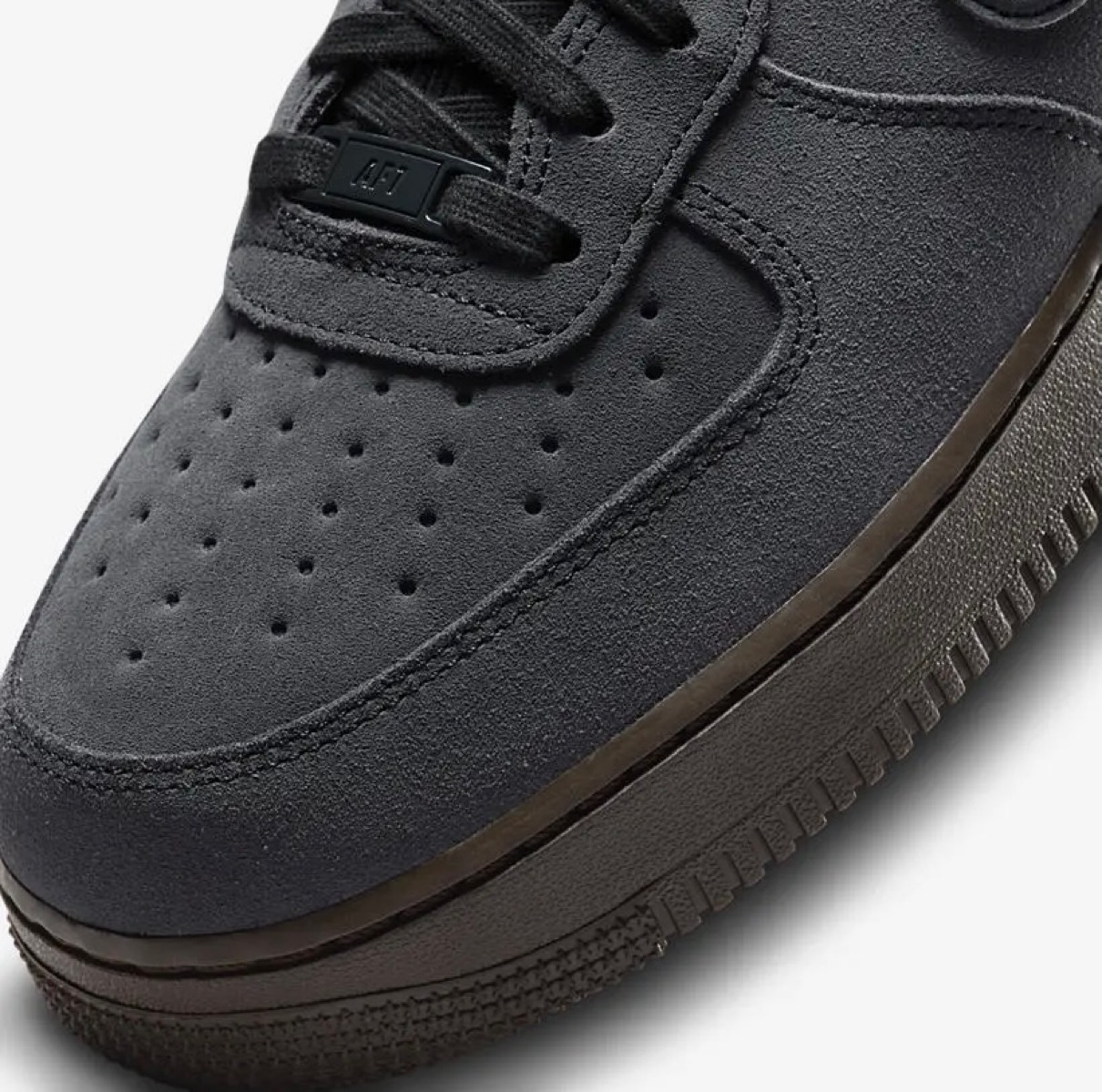 Nike】Air Force 1 Low Suede Pack “Off Noir” & “Summit White”が2021 
