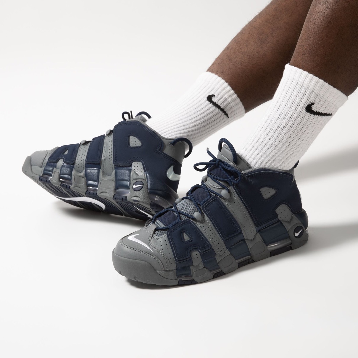 Nike】Air More Uptempo “Georgetown Hoyas”が国内2021年8月25日に再 
