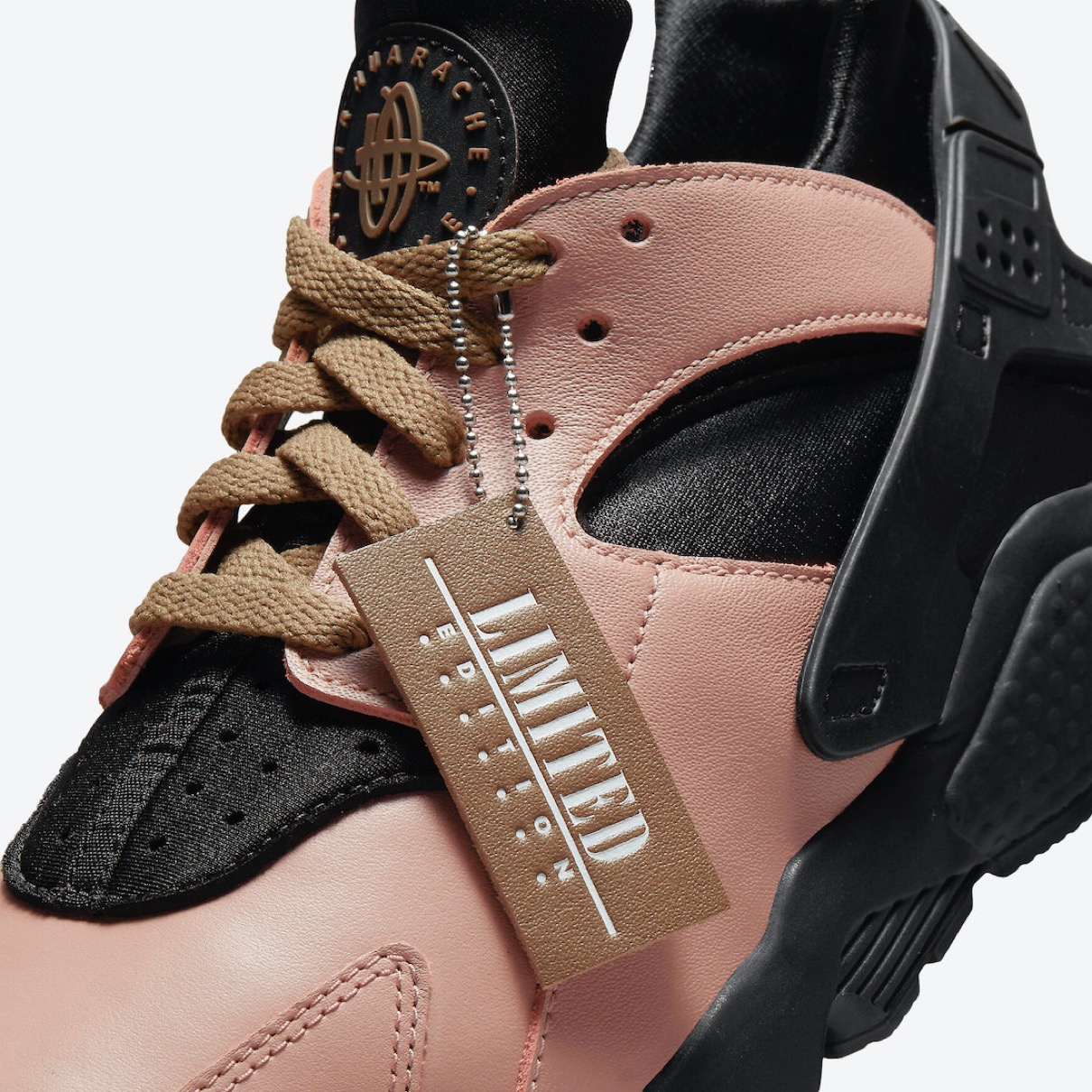 Nike】Air Huarache LE “Toadstool”が国内9月10日に復刻発売予定 | UP 