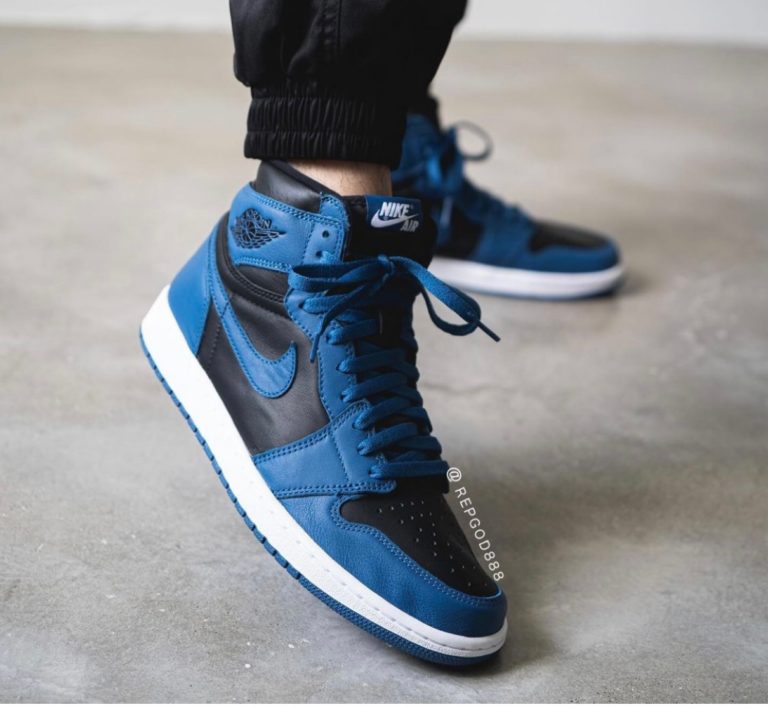 nike air jordan 1 retro high og marina blue