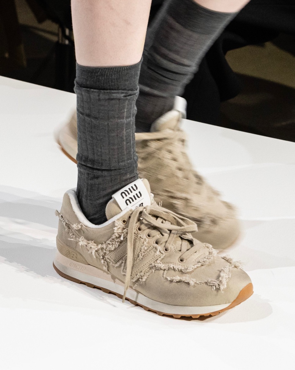 New balance 547 miu miu コラボ スニーカー | labiela.com