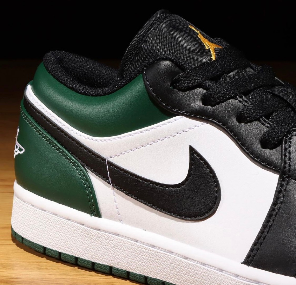 Nike】Air Jordan 1 Low “Green Toe”が国内10月8日／10月14日に発売 