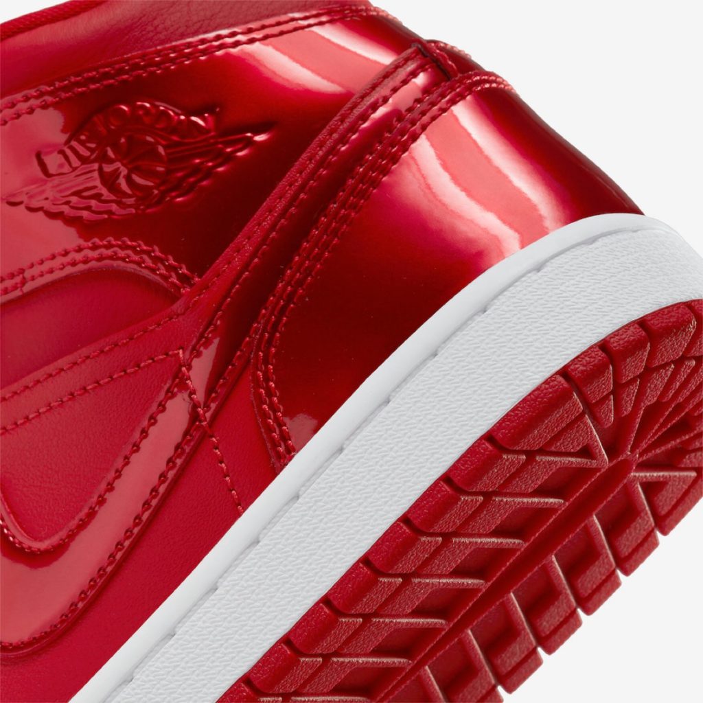 Nike Air Jordan 1 Mid SE “Red Pomegranate”が2021年12月30日に発売予定 UP TO DATE