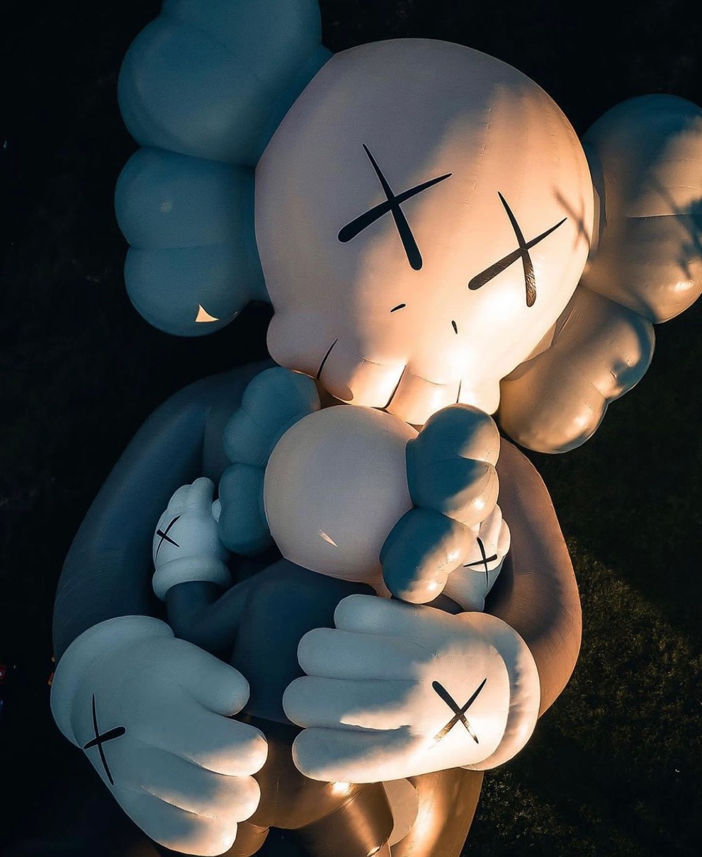 Kaws カウズ HOLIDAY SINGAPORE Fan 扇子