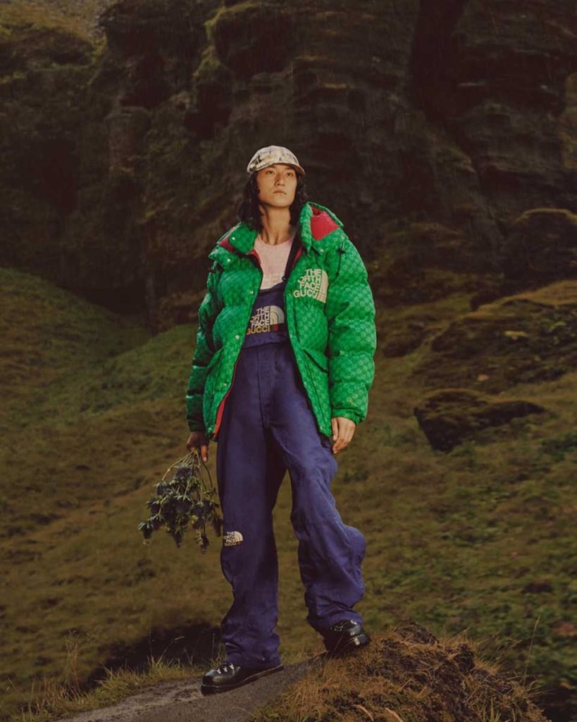 国内発送☆GUCCI x The North Face】ロゴGGキャンバスサンダル (GUCCI