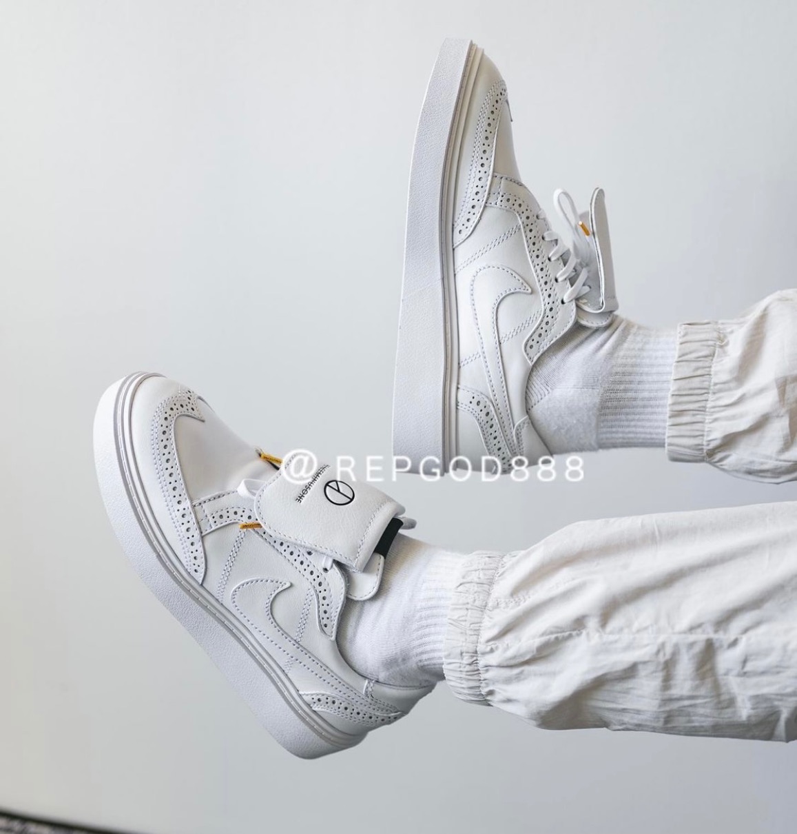 PEACEMINUSONE × Nike】コラボ第3弾 KWONDO 1 “WHITE”が国内12月3日に