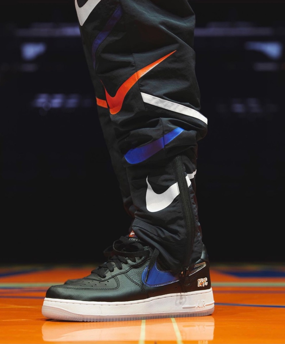 KITH ×NIKE for New York Knicks Swoosh開封のみして着ませんでした