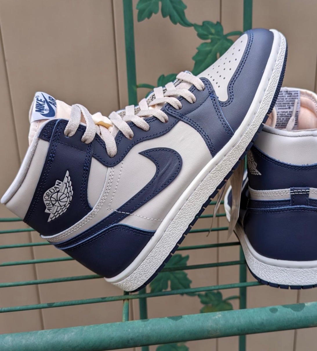 NIKE AIR JORDAN1 HIGH '85 Georgetown