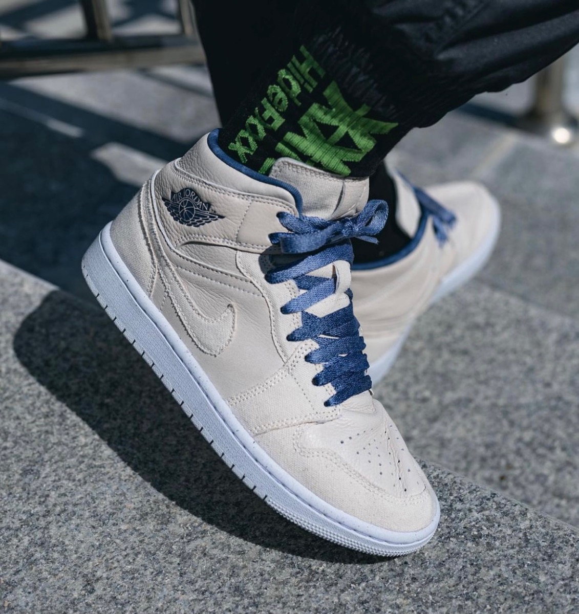 Nike Wmns Air Jordan 1 Mid SE “Sanddrift”が国内7月14日に発売予定 