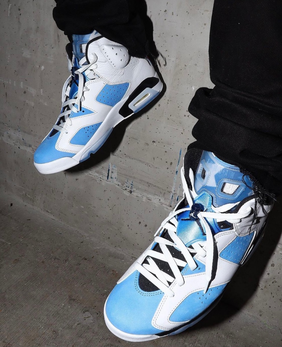 Nike Air Jordan 6 UNC