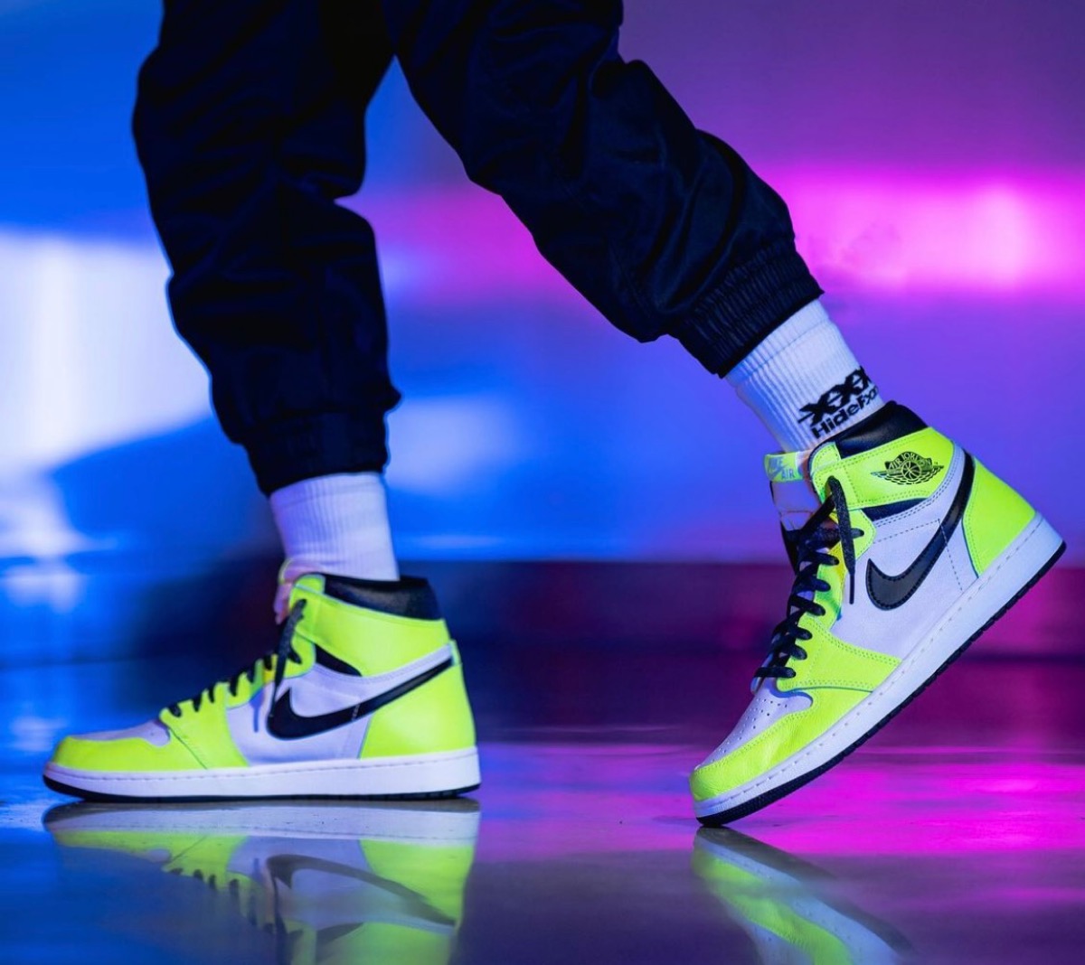 NIKE AirJordan1 volt ナイキ　エアジョーダン1 ボルト