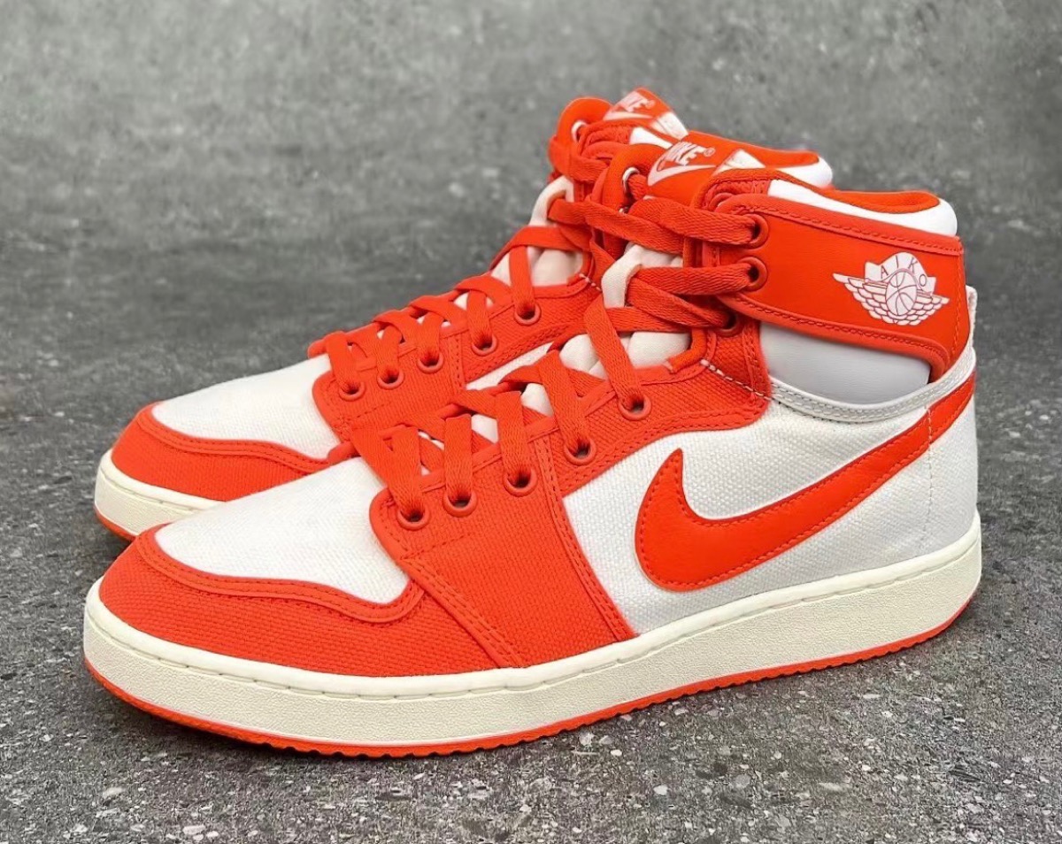 Nike Air Jordan 1 KO "Rush Orange"状態