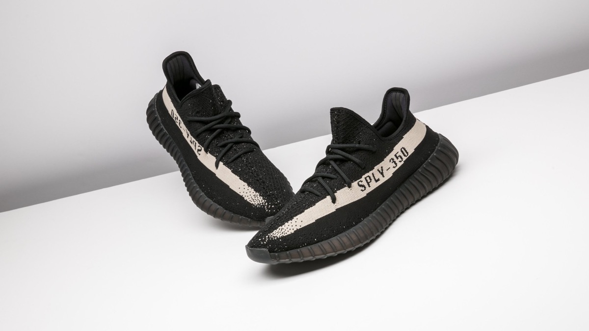 YEEZY BOOST 350V2 OREO26.5cm