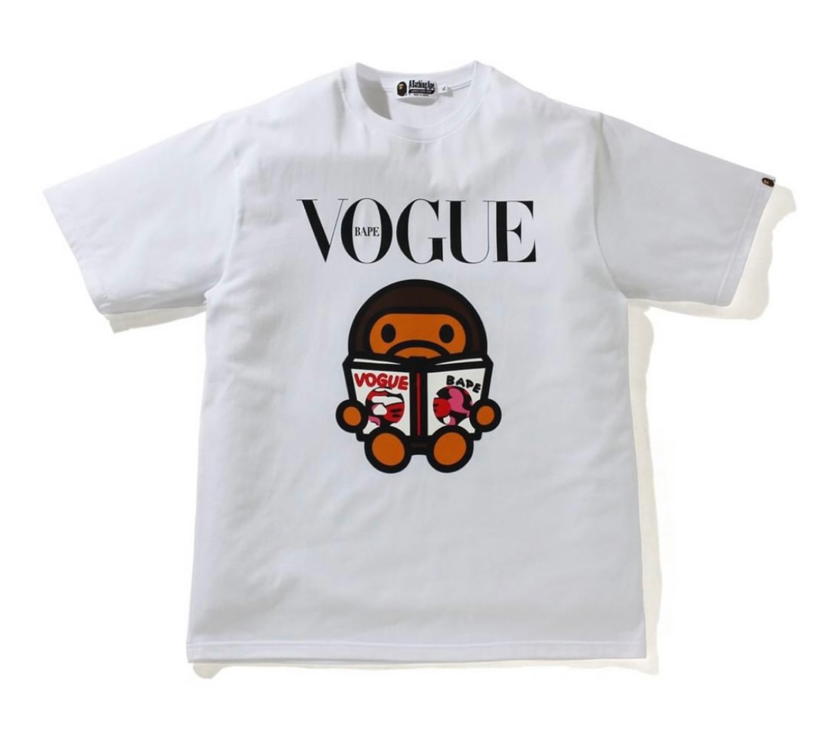 BAPE®︎ × VOGUE コラボコレクションが国内4月2日に発売予定