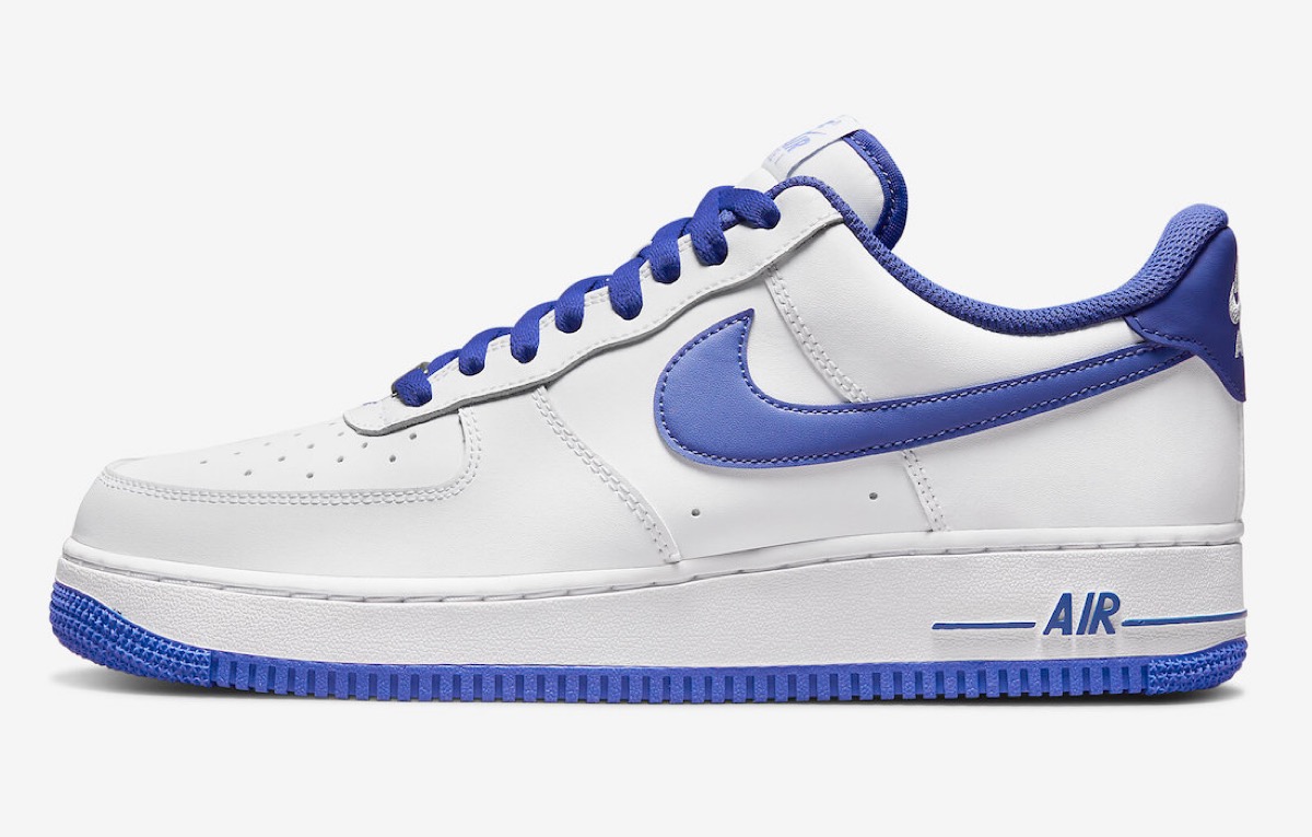 ナイキ　AIR FORCE1 07 エアフォース1 新品　ブルー　28.5cm靴/シューズ