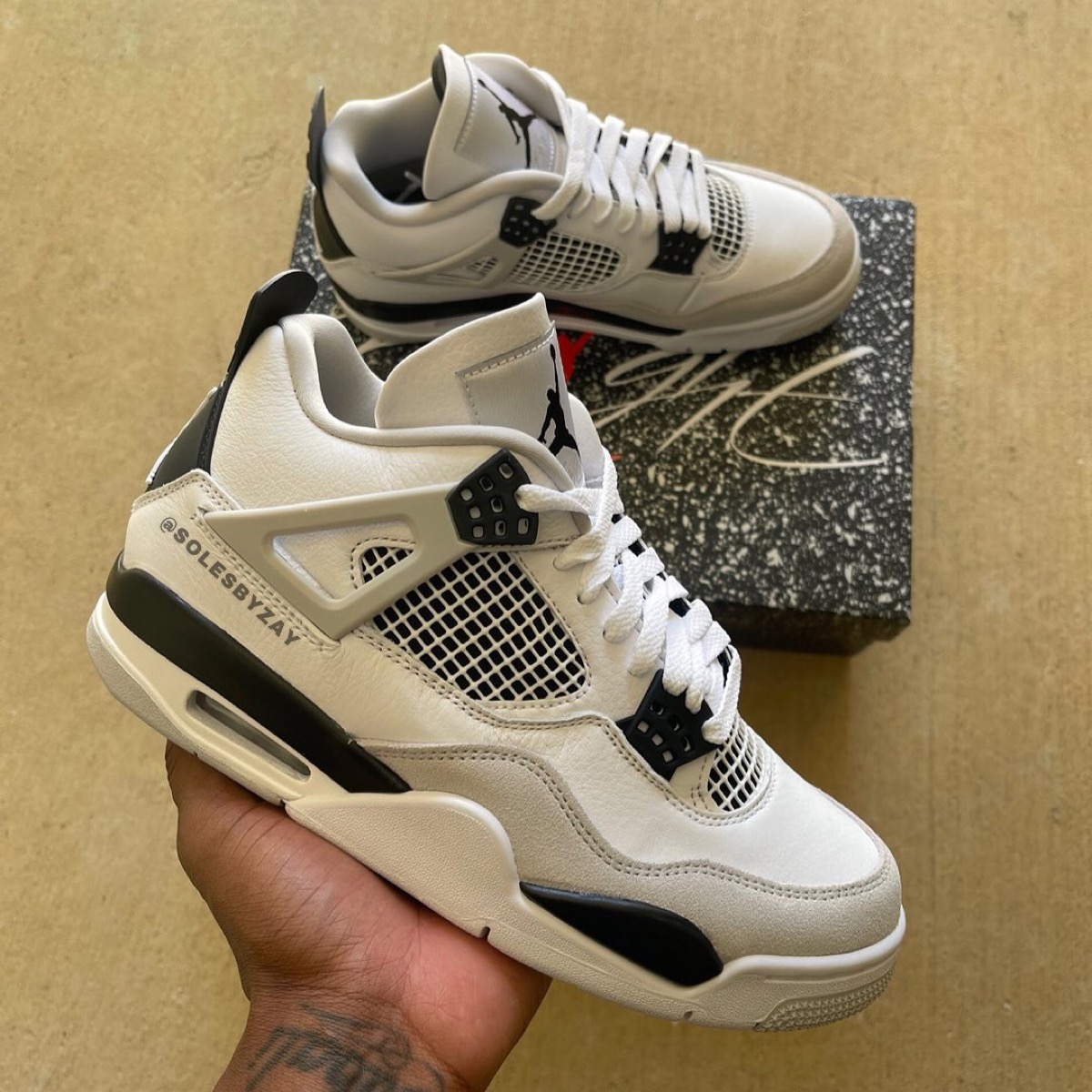 jordan 4 aj4 ミリタリーブラック 24cm - スニーカー