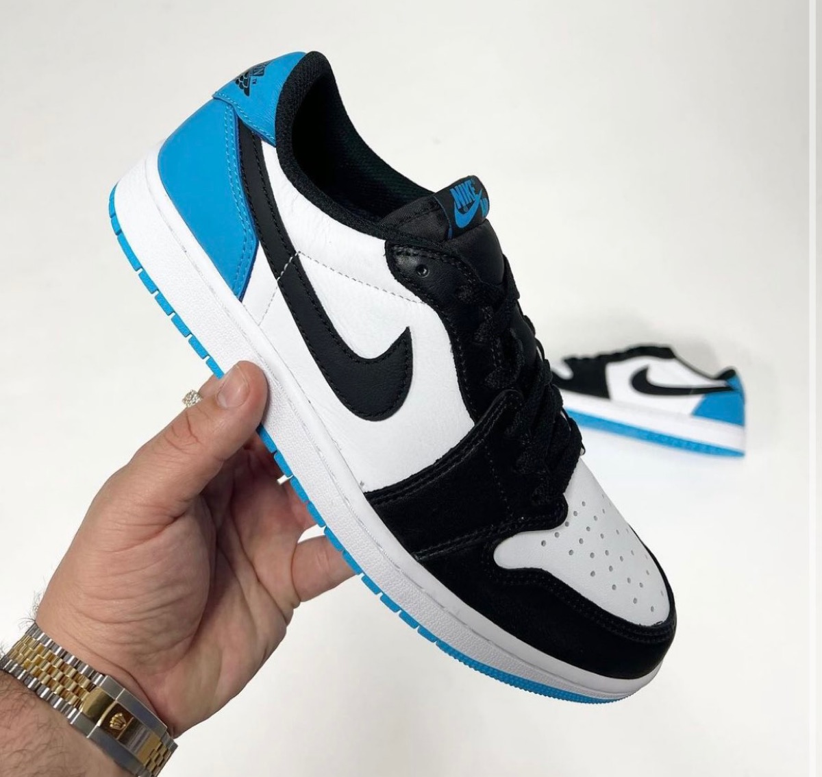 UNCカラーの新作 Nike Air Jordan 1 Low OG “Dark Powder Blue”が国内7 
