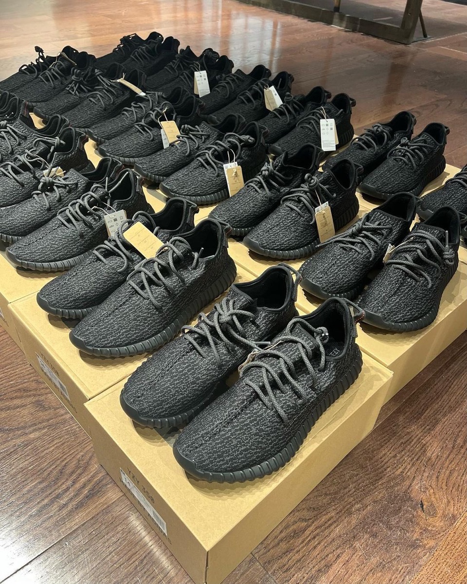 adidas Yeezy Boost 350 “Pirate Black”が国内6月1日より再販予定