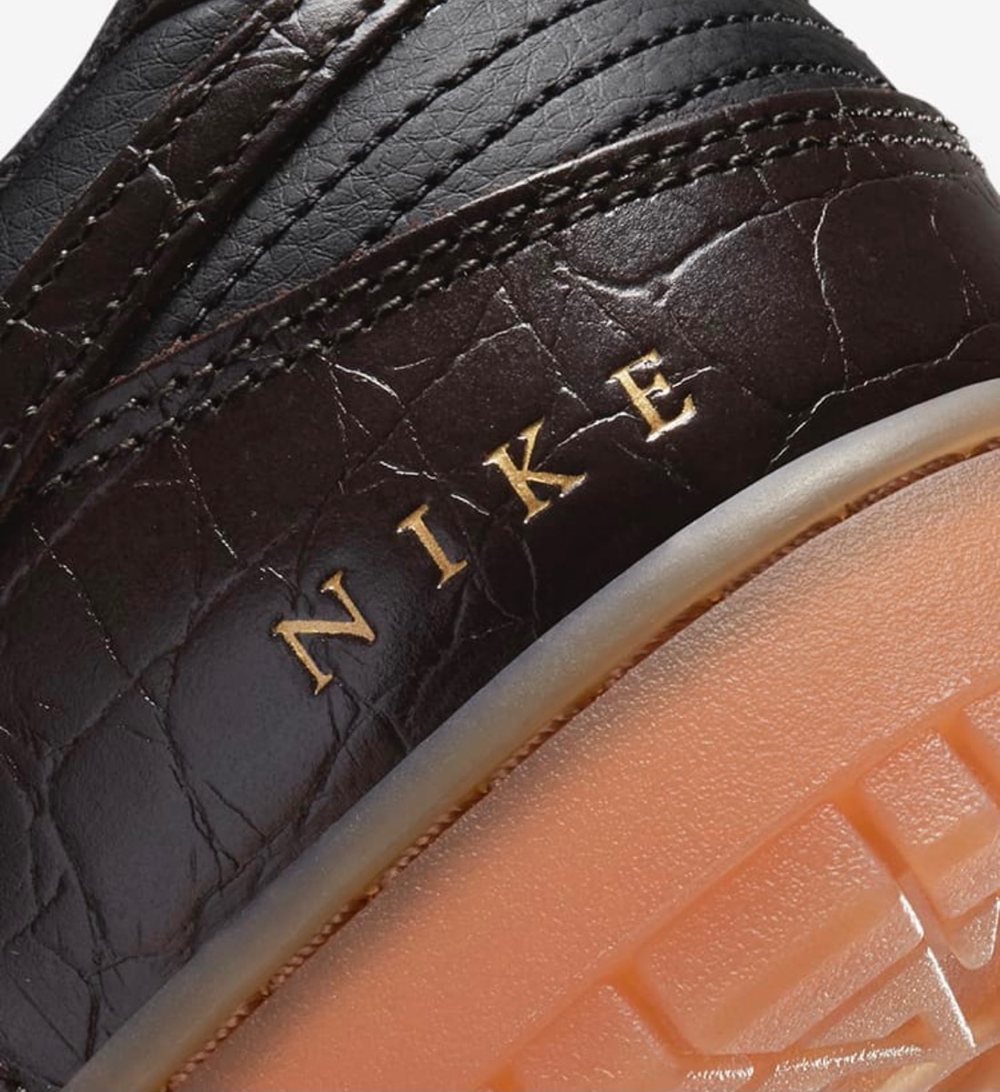 Nike Dunk Low SE “Velvet Brown and Black”が国内5月4日に発売 | UP