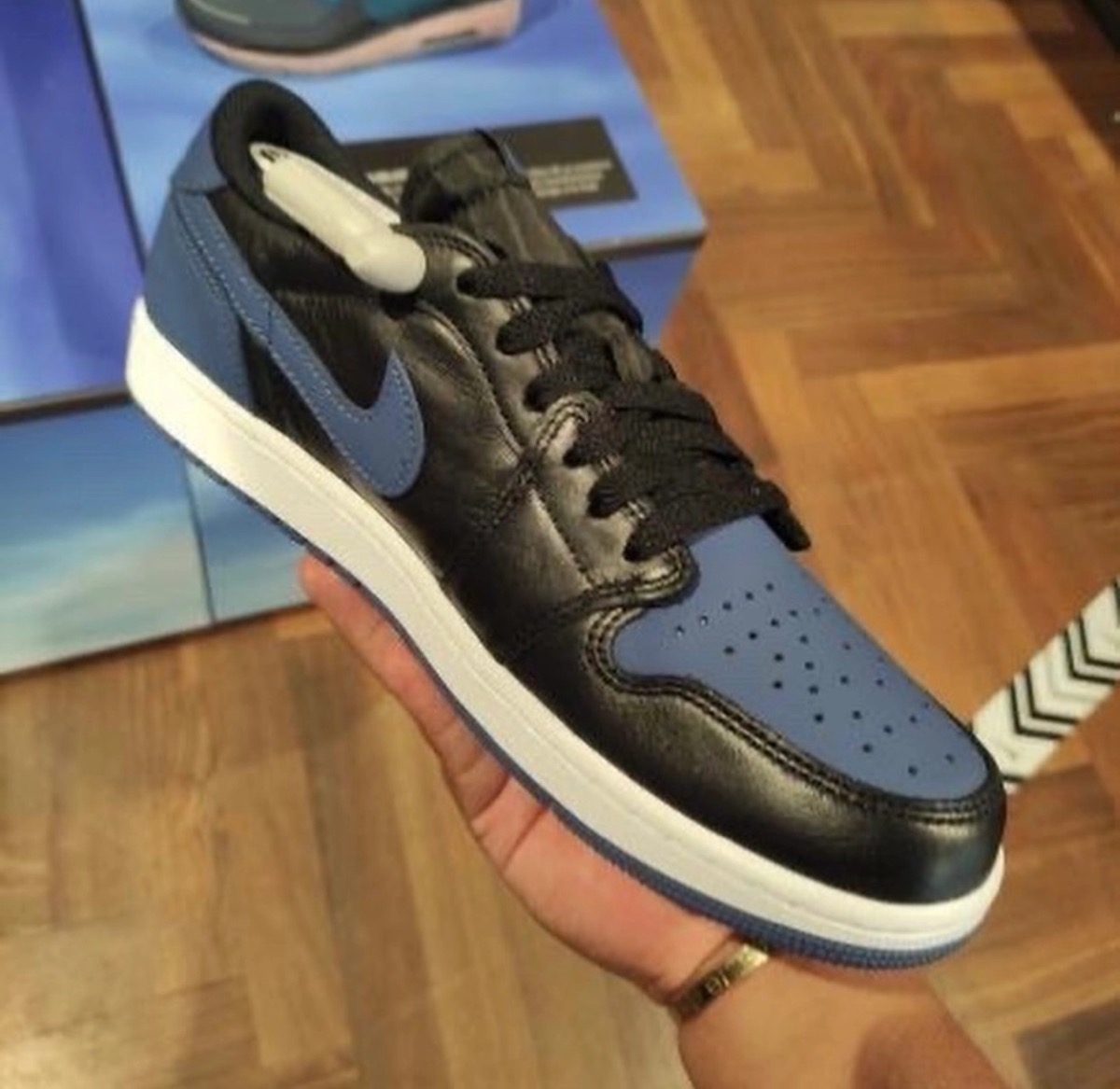 Nike Air Jordan 1 Low OG “Black/Mystic Navy”が国内6月14日に発売 