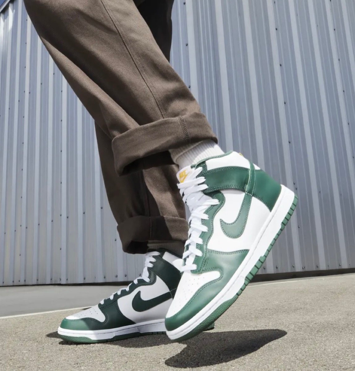 Nike Dunk High Retro “Noble Green”が国内5月26日に発売予定 | UP TO DATE