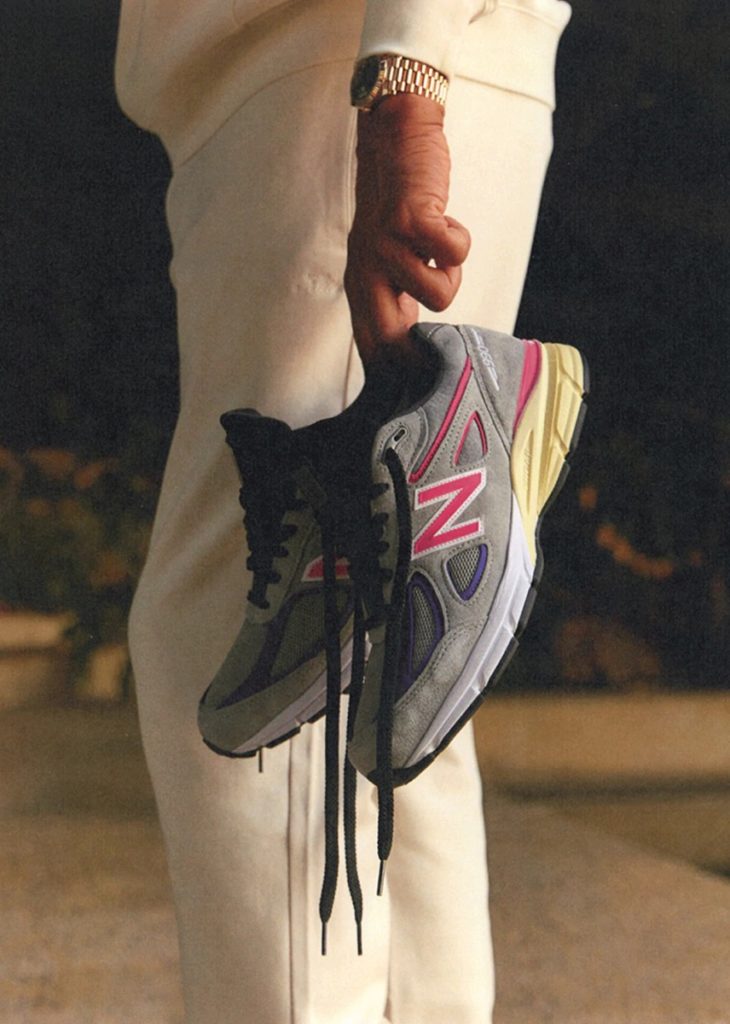 公認KITH×New Balance 990V4\