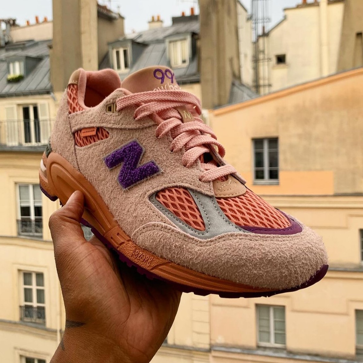 Salehe Bembury  New Balance 990V2   30cm