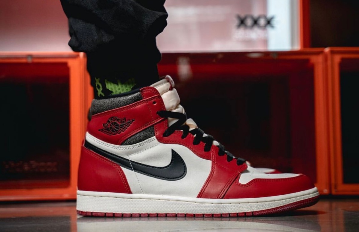 Chicagoをヴィンテージ風に仕上げたNike Air Jordan 1 High OG “Lost