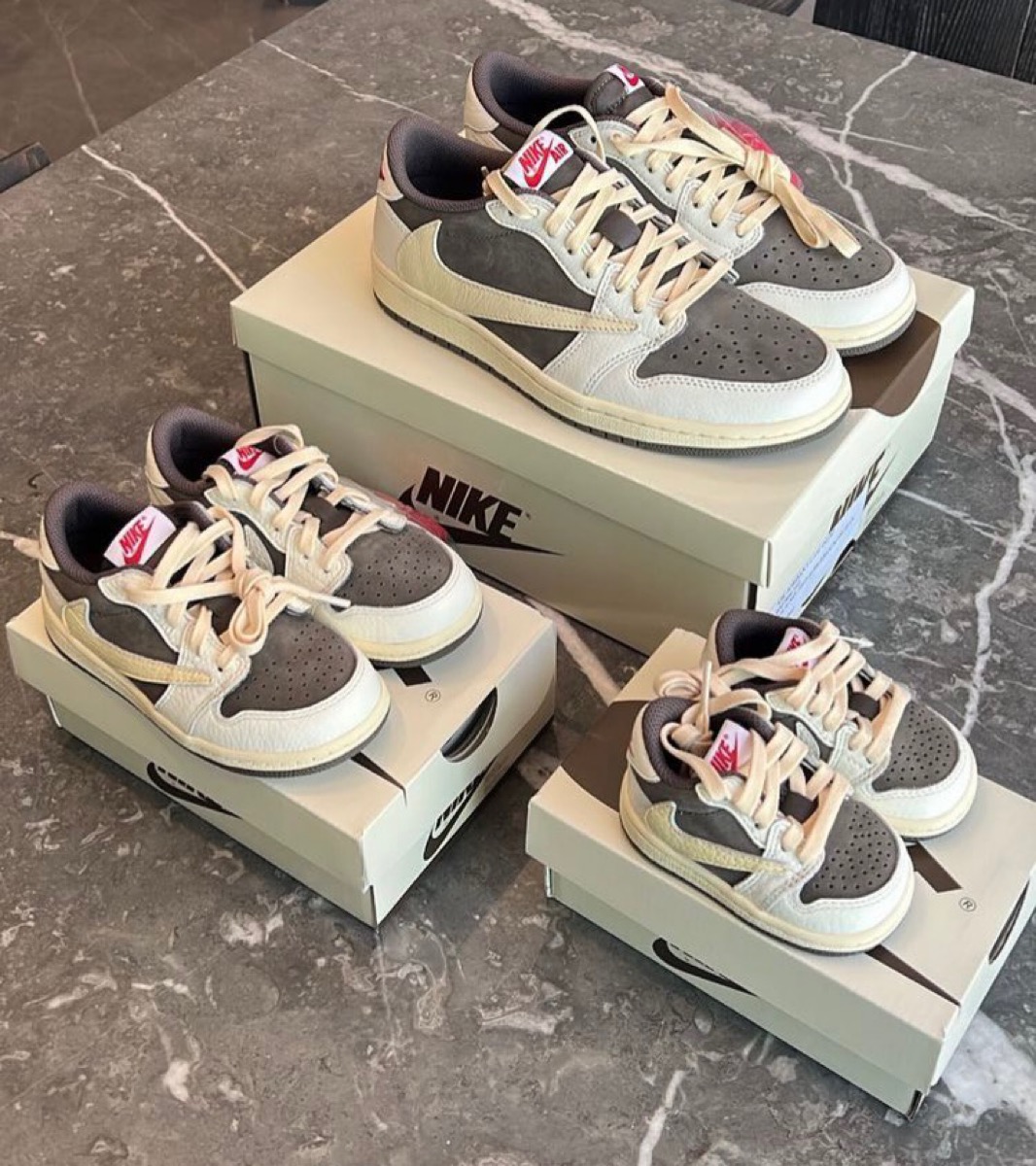 Travis Scott × Nike Air Jordan 1 Low OG SP “Reverse Mocha”が国内7