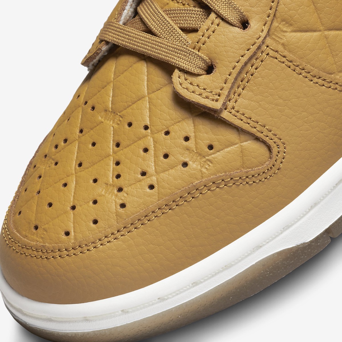 Nike Wmns Dunk Low “Wheat and Gum Light Brown”が国内9月5日/9月6日 