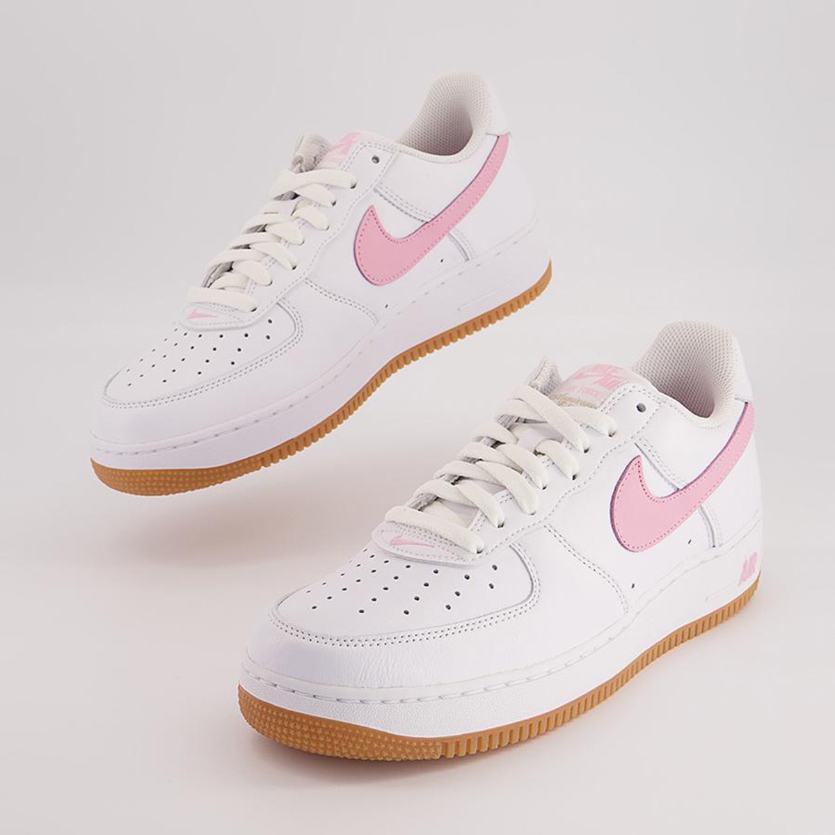 Nike Air Force 1 Low Retro “Color of the Month” White/Pinkが国内10 