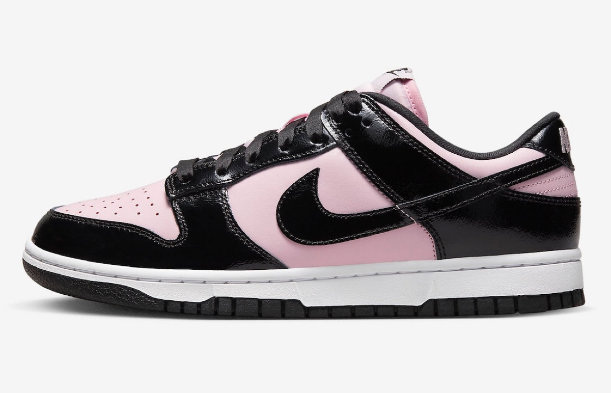 Nike WMNS Dunk Low Essential Patent 25.5 - スニーカー