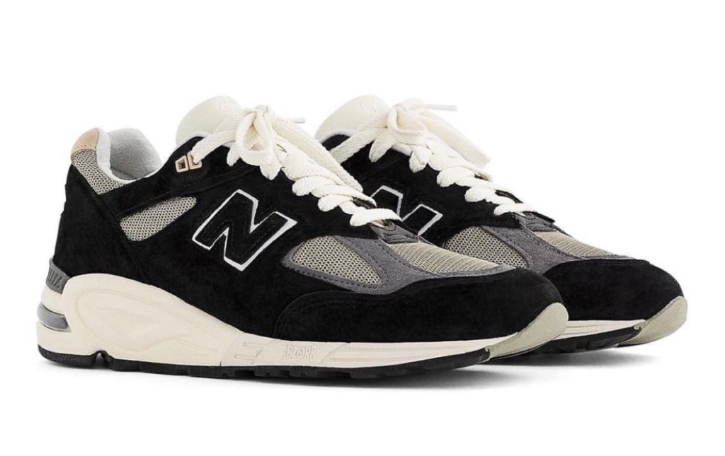 New Balance Made in U.S.A.〈990v2 “Black”〉by Teddy Santisが国内7 ...