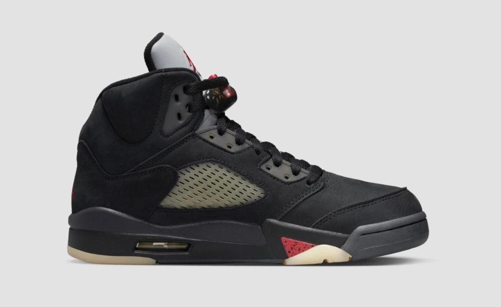 Nike Wmns Air Jordan 5 Retro GTX âOff Noir/Fire Redâãå½å12æ1æ¥ããçºå£²äºå® [DR0092-001] | UP TO DATE