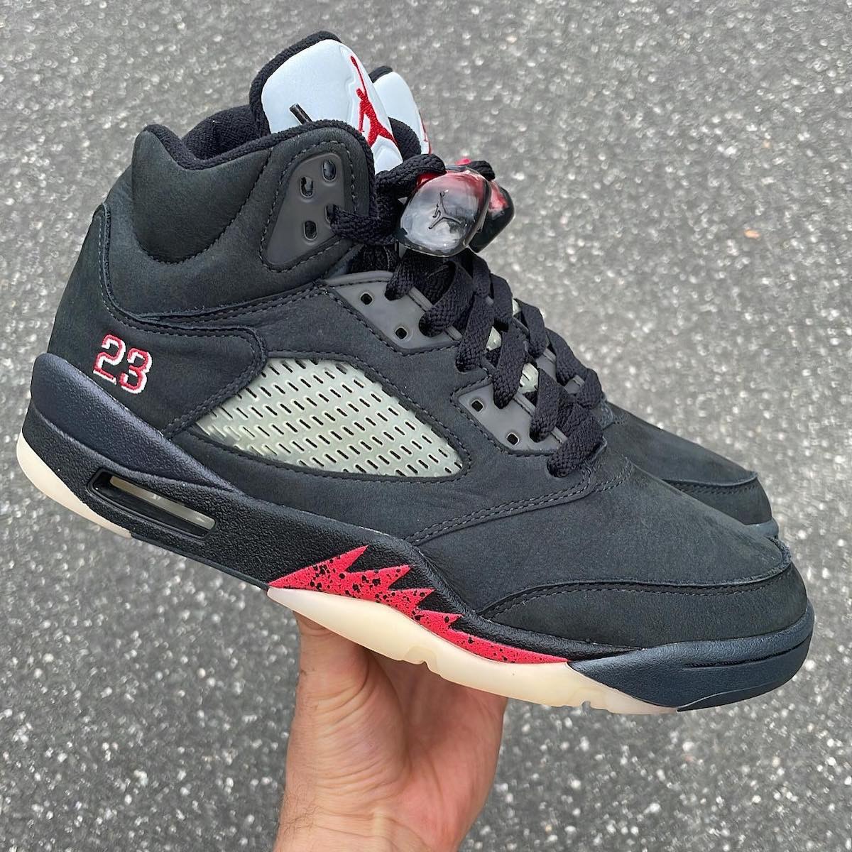 Nike Wmns Air Jordan 5 Retro GTX “Off Noir/Fire Red”が国内12月1日 ...