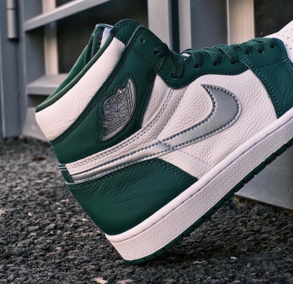 Nike Air Jordan 1 Retro High OG “Gorge Green”が11月26日より発売