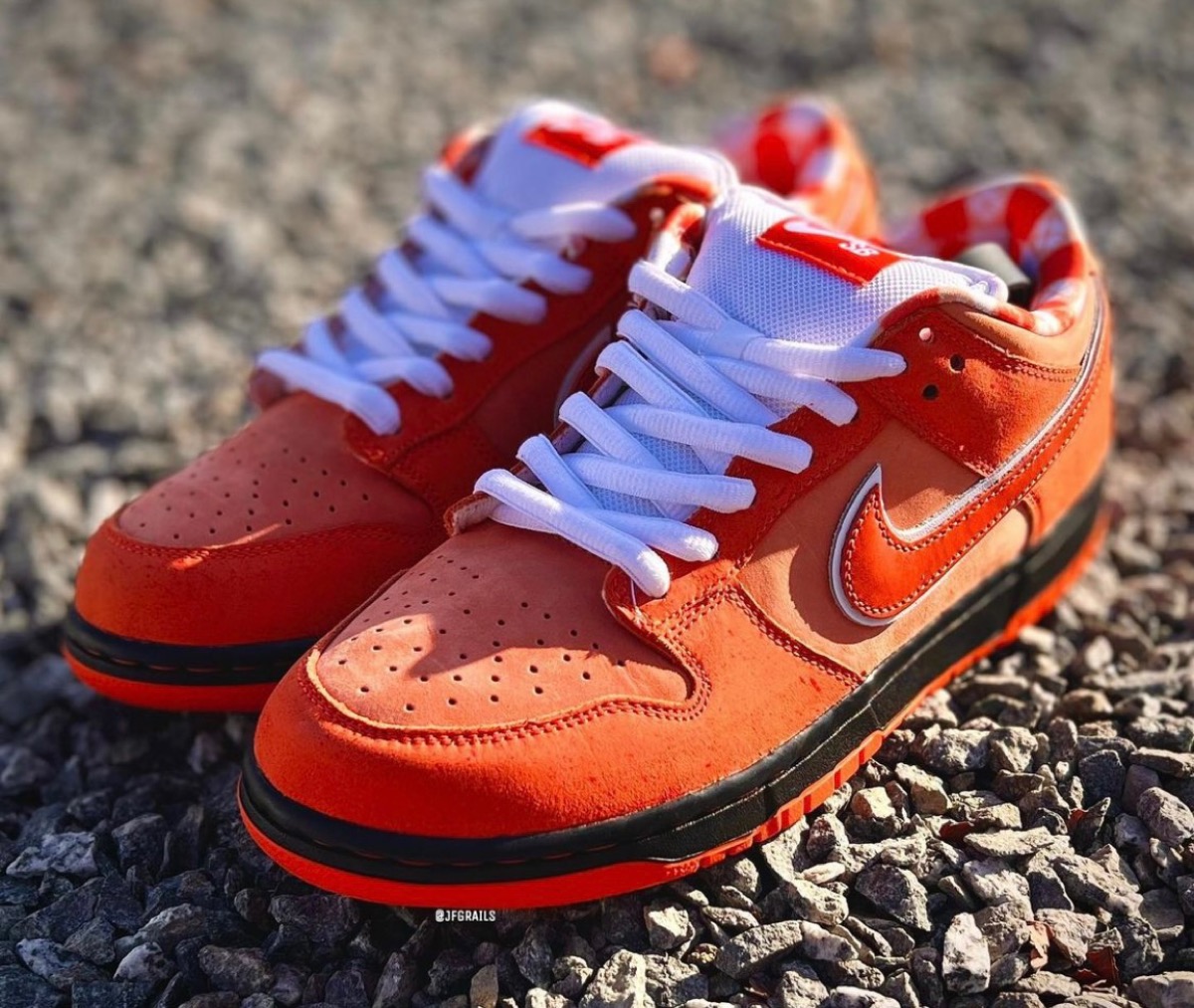 Concepts × Nike SB Dunk Low OG QS “Orange Lobster”が国内2月28日に