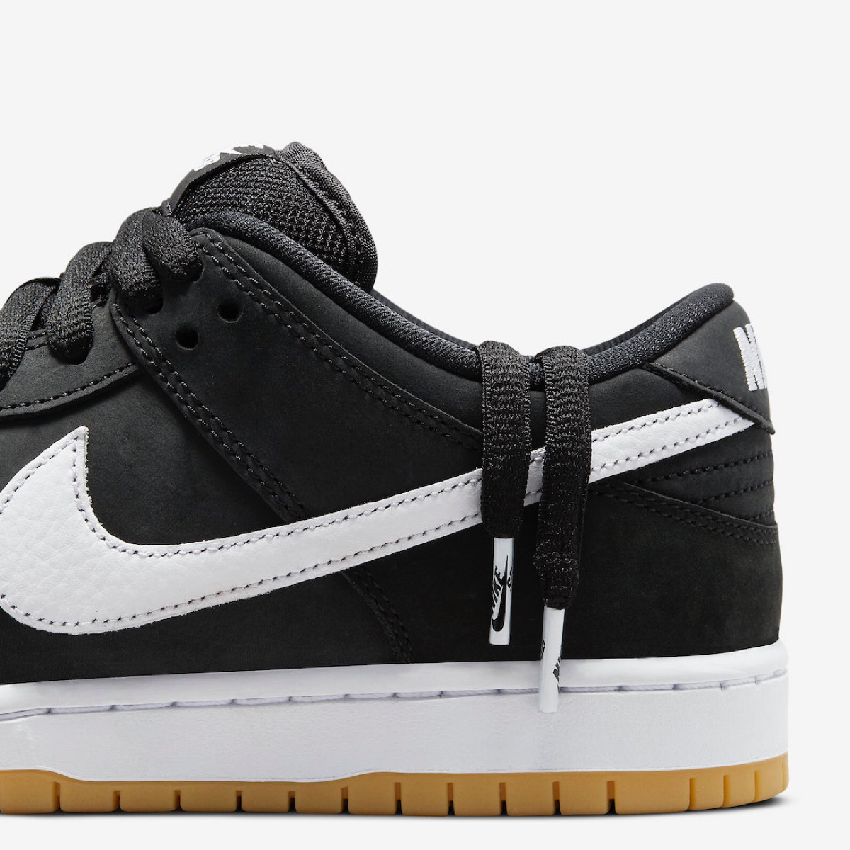 Nike SB Dunk Low Pro “Gum Pack” Blackが国内1月21日に再販予定