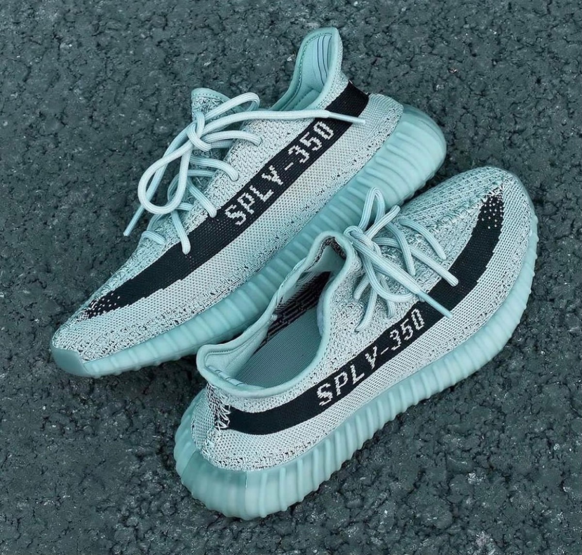 adidas YEEZY BOOST 350 V2 Salt HQ2060