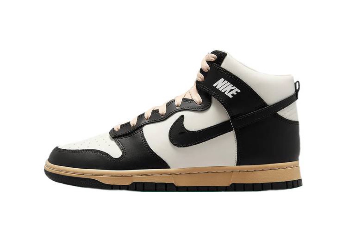 Team Conventionを彷彿とさせるNike Wmns Dunk High SE “Black and 