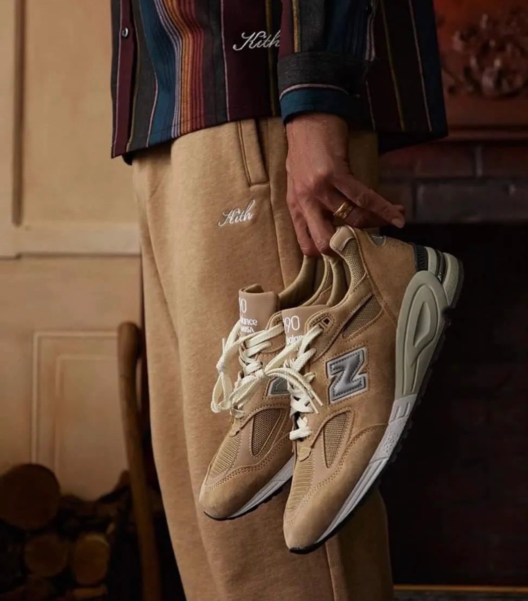 Kith × New Balance 990v2 “Tan”が国内9月9日に発売予定 ［M990KS2 ...