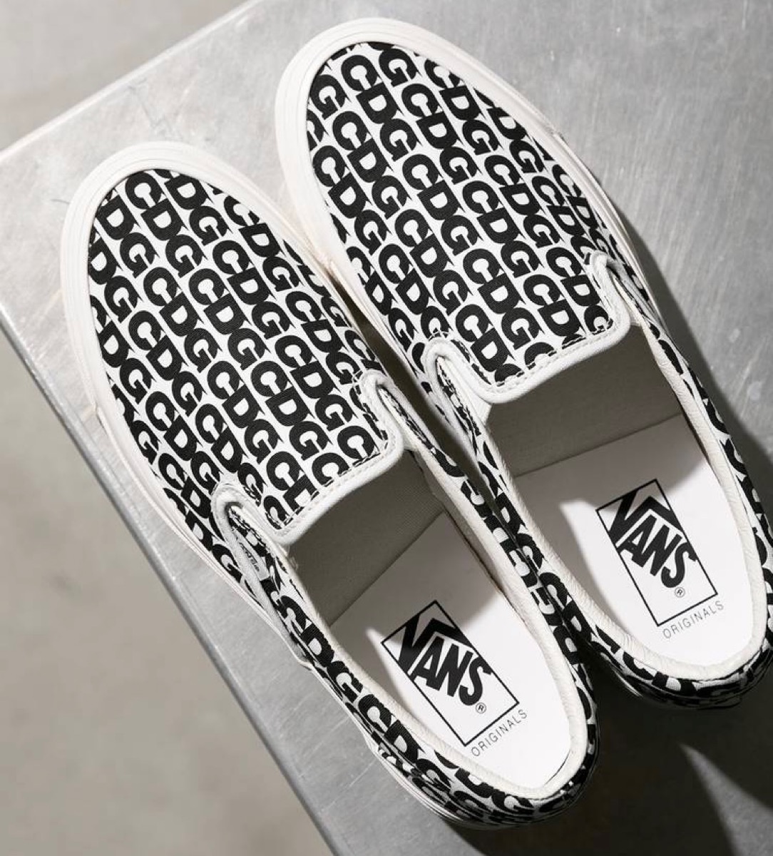 CDG x Vault by Vans OG Classic Slip On 9 23