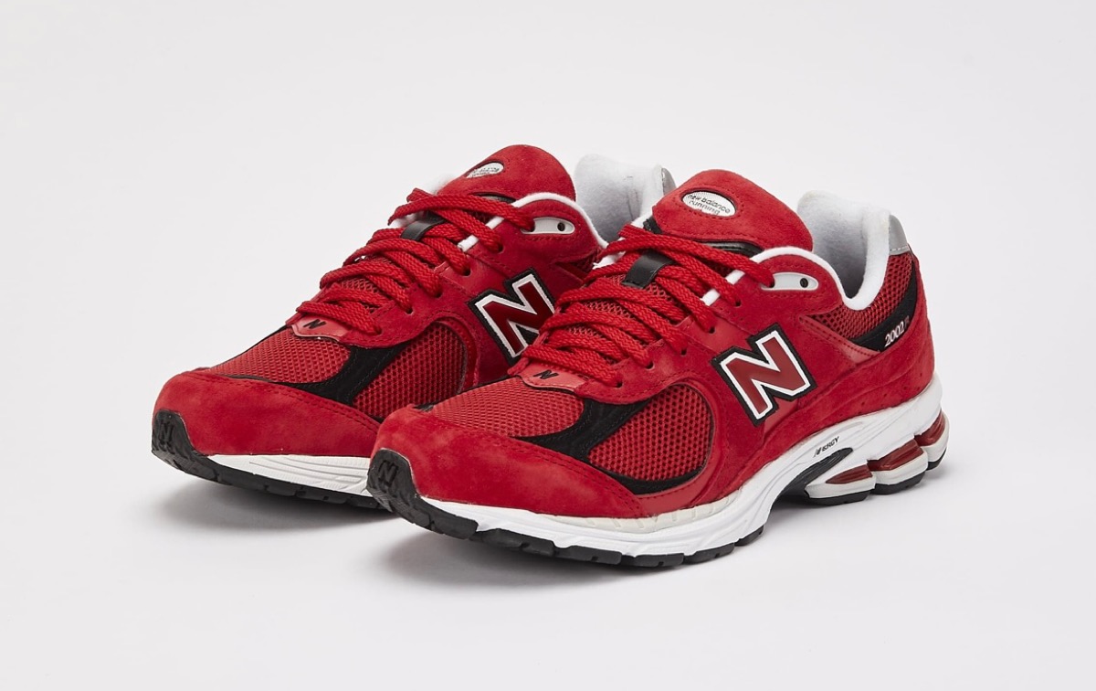New Balance 『2002R “Red”』が発売［M2002RDR］ | UP TO DATE