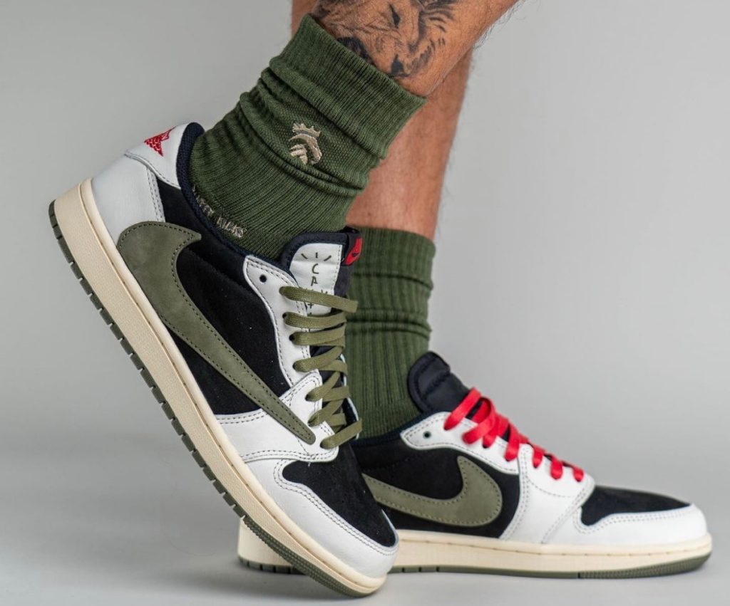 Travis Scott × Nike Wmns Air Jordan 1 Low OG SP “Medium Olive”が2023年3月