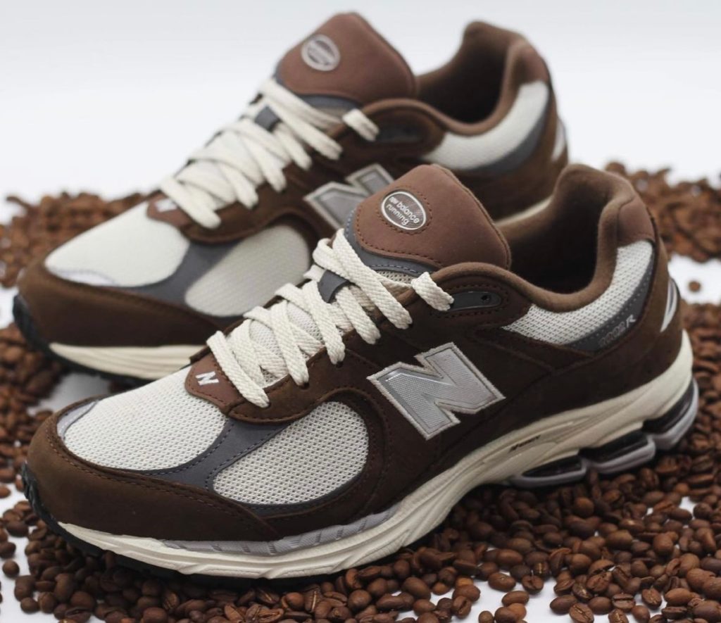 2022AW New Balance M2002R 24.5cm ブラウン