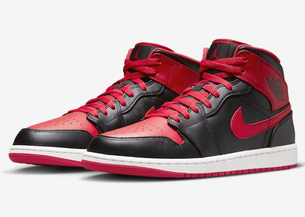 名作OGカラーを彷彿とさせる Nike Air Jordan 1 Mid “Alternate Bred