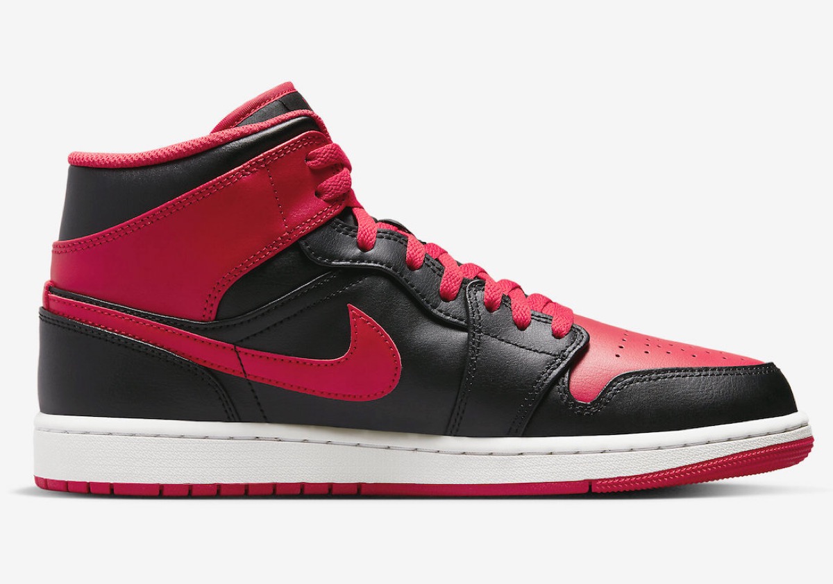 名作OGカラーを彷彿とさせる Nike Air Jordan 1 Mid “Alternate Bred